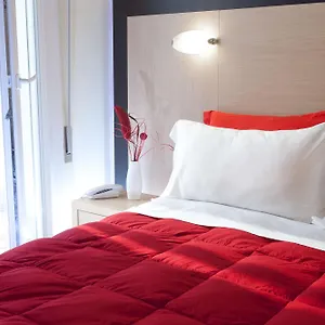 vizitați hotelul
