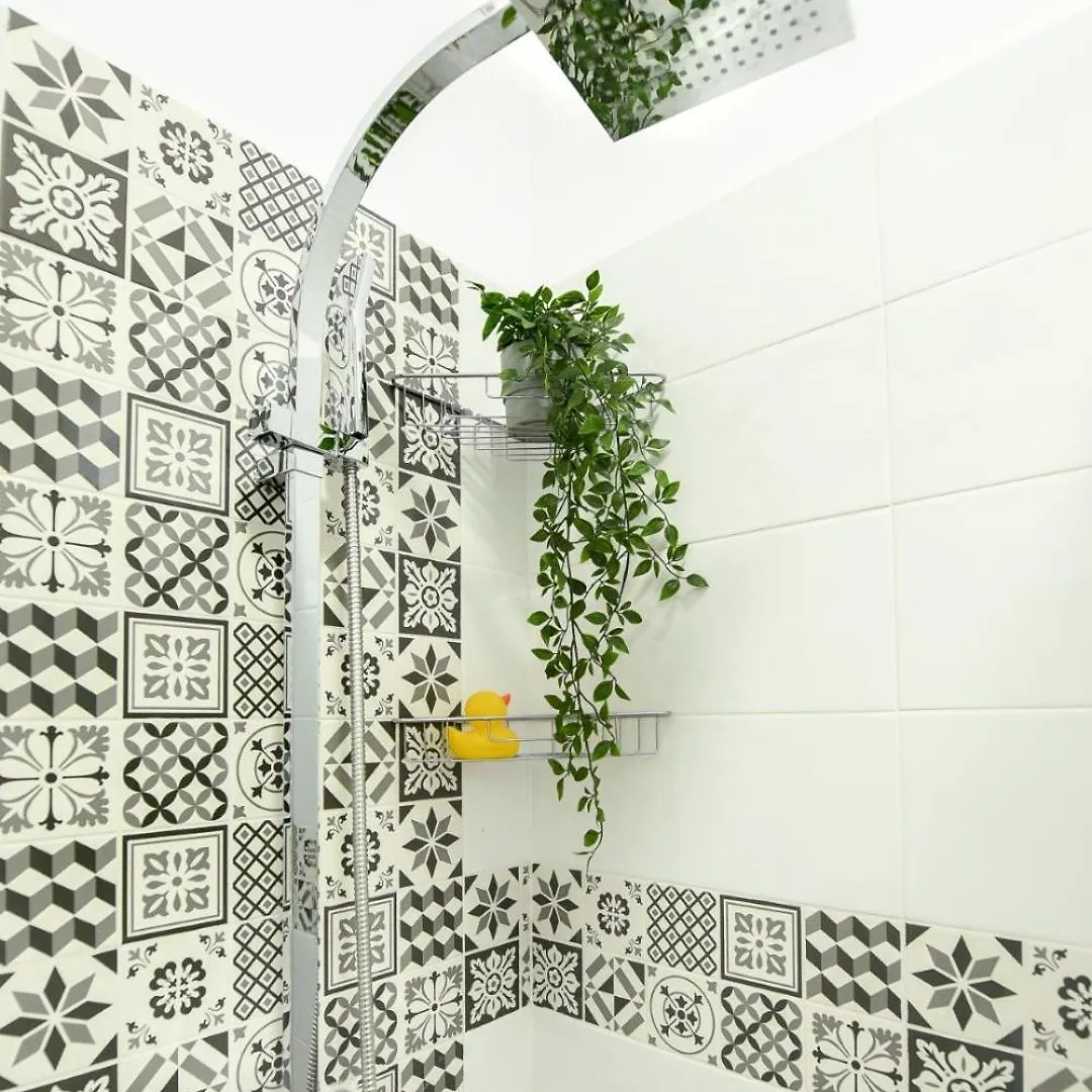 City Center Getaway - Cozy Accommodation For Your Perfect Stay Bucharest Apartment