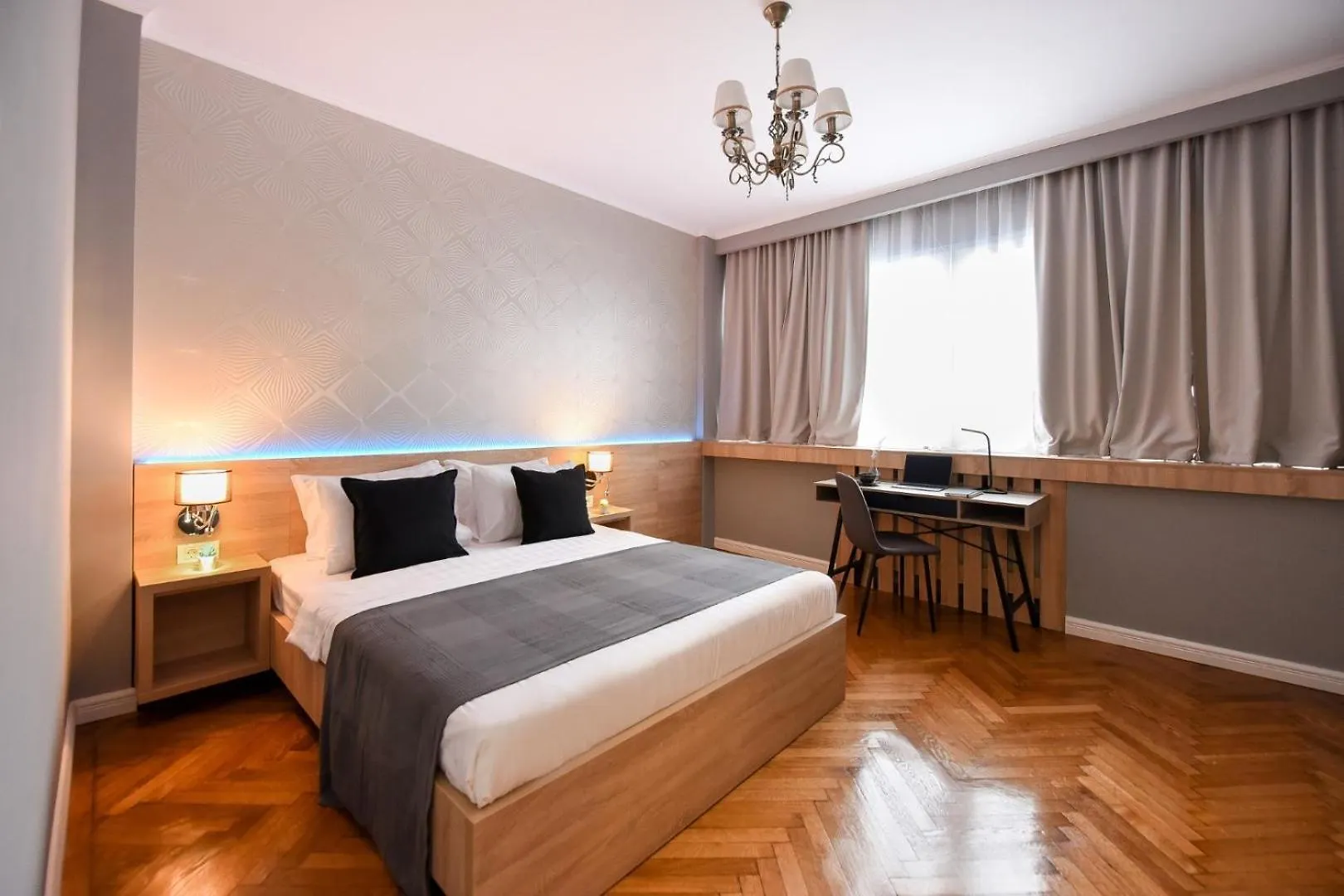 Apartment City Center Getaway - Cozy Accommodation For Your Perfect Stay Bucharest
