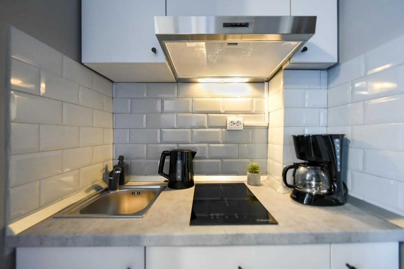 City Center Getaway - Cozy Accommodation For Your Perfect Stay Bucharest
